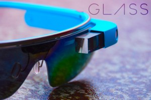 Les Google Glass sont des lunettes connectées de réalité augmentée.