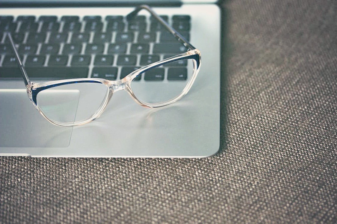 3 bonnes raisons de passer par un opticien en ligne pour acheter ses lunettes